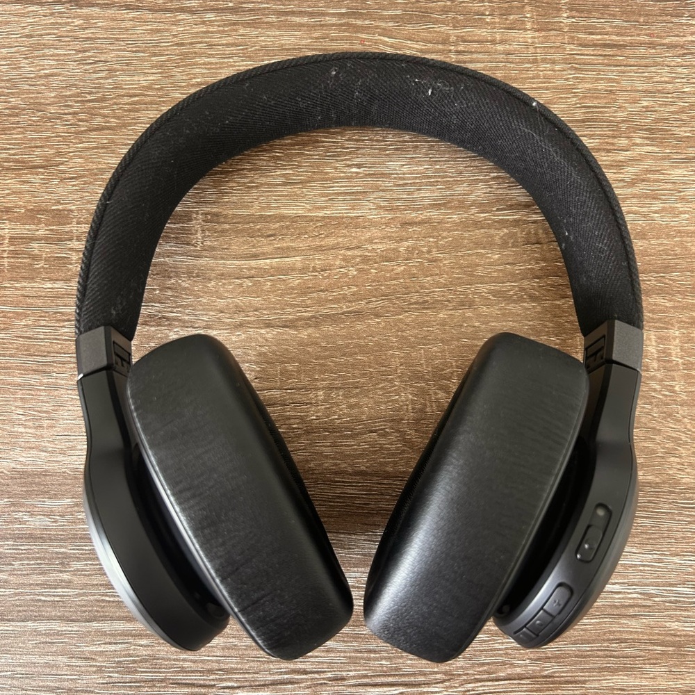 JBL Live 770NC Tune Wireless Bluetooth Headphones